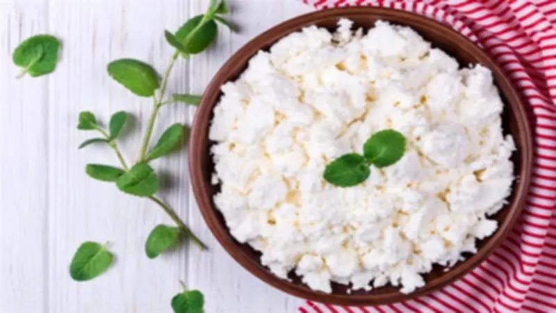 طريقة عمل الجبنة القريش البيتي بوصفات شهية وصحية