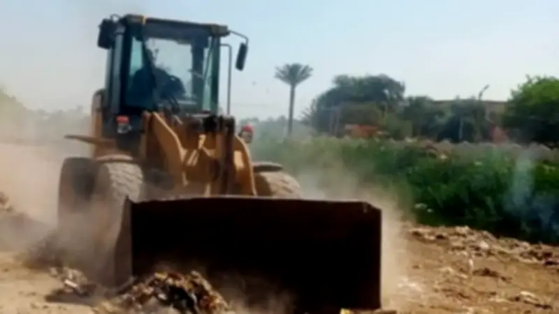 الوحدات المحلية ببني سويف تواصل جهودها لتحسين الخدمات ورفع القمامة