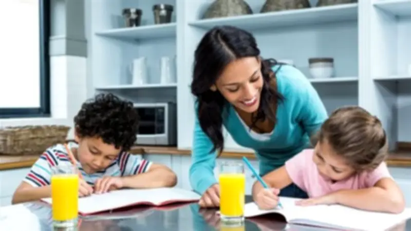 أعراض التوتر عند الأطفال مع الامتحانات وطرق التعامل الصحيحة