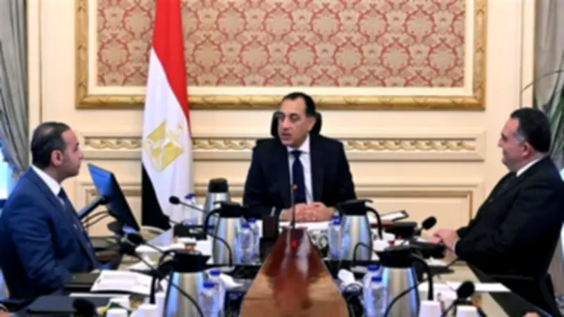 مدبولي يوجه بسرعة قيد الشركات المملوكة للدولة في البورصة لتعظيم الأصول