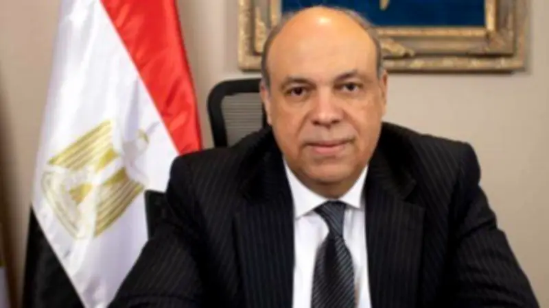 وزير الطيران: استعدادات غير مسبوقة لموسم الحج وإطلاق خدمة مسافر بلا حقيبة لأول مرة