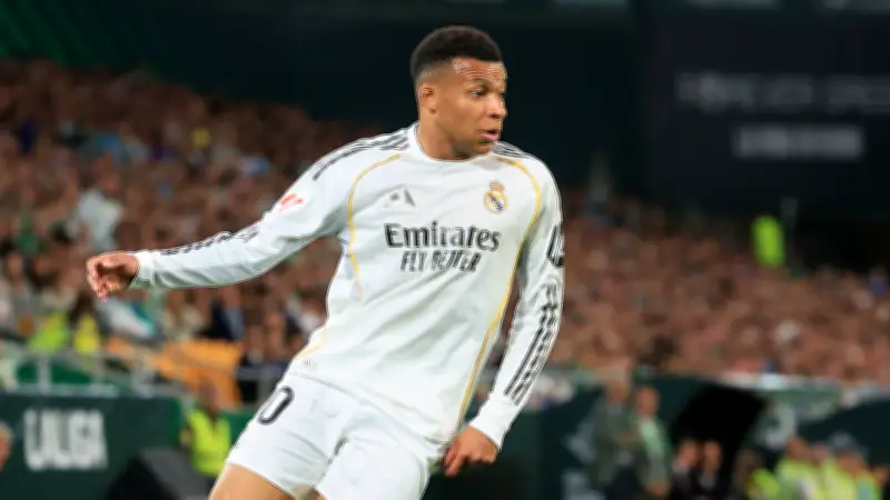 مبابي يتفوق على لاعبي الريال في سباق السرعة بدوري أبطال أوروبا