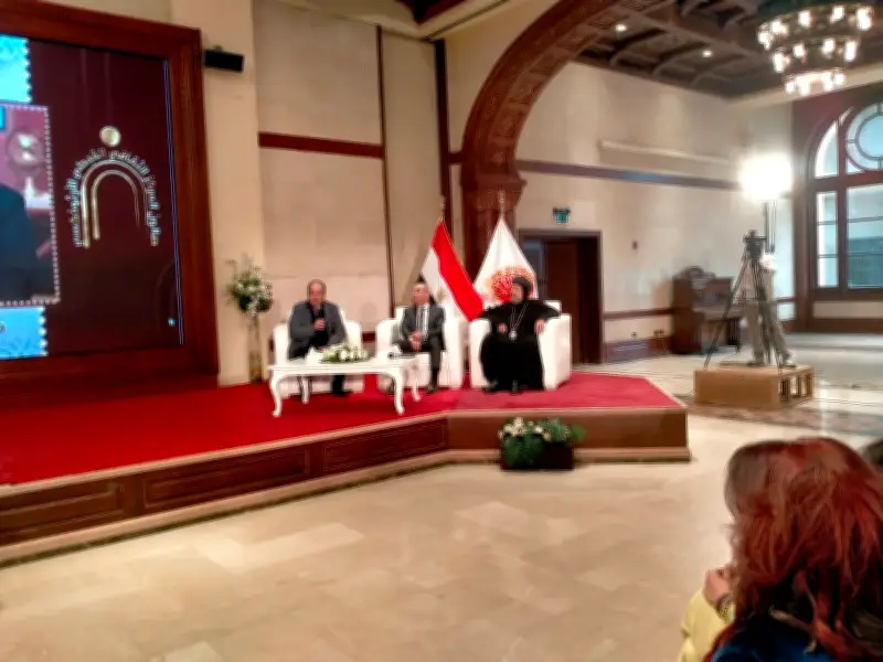 السفير علاء يوسف يشارك في صالون المركز الثقافي القبطي الأرثوذكسي لإدارة الأزمات