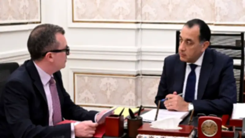 مدبولي يتابع مع وزير التخطيط نتائج اجتماعات صندوق النقد والبنك الدوليين