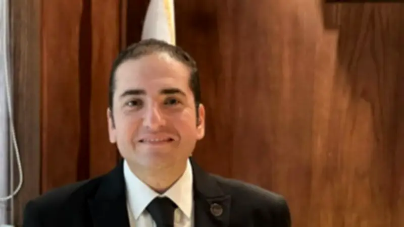 إلغاء مواعيد غلق المحال يعيد الحيوية للأسواق ويعزز التجارة