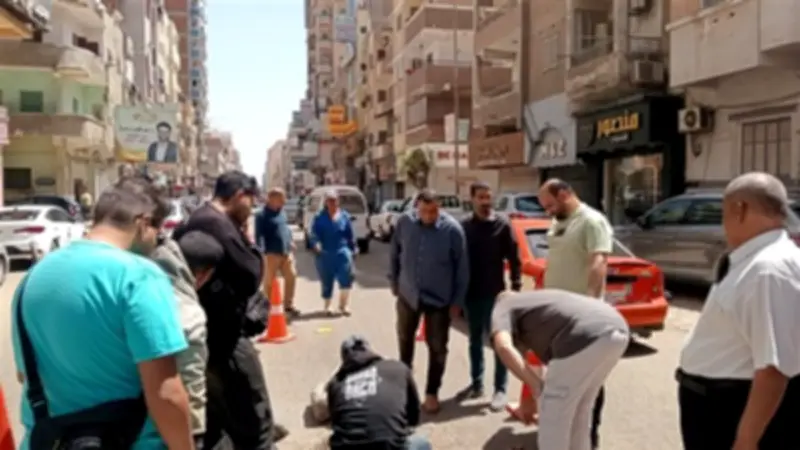 معالجة هبوط أرضي بخط الصرف الصحي في الإسماعيلية