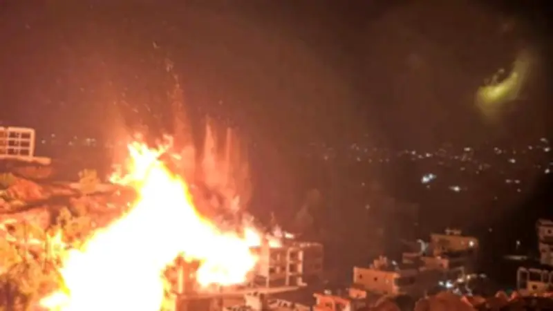 جيش الاحتلال يشن غارات على جنوب لبنان ونتنياهو يأمر بهجمات قوية