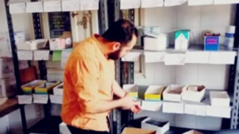 حملة تفتيش على الصيدليات الحكومية بالوادي الجديد لضمان توافر الأدوية