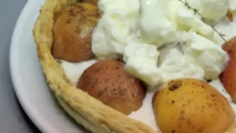 طريقة عمل تارت الخوخ في المنزل بمذاق لا يقاوم