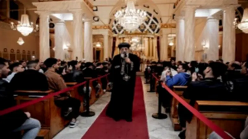 البابا تواضروس يلتقي أعضاء اللجنة السينودسية للحوار في إسطنبول