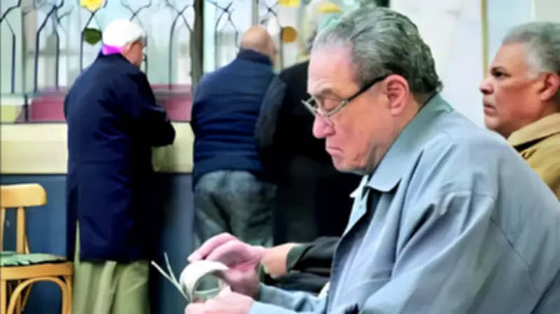 تخفيضات الأدوية والخدمات الطبية لأصحاب المعاشات.. مقترحات نيابية جديدة