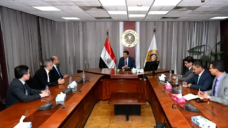 وزير الصناعة يدعم توسع صافولا في الصناعات الغذائية وتعزيز الاكتفاء الذاتي