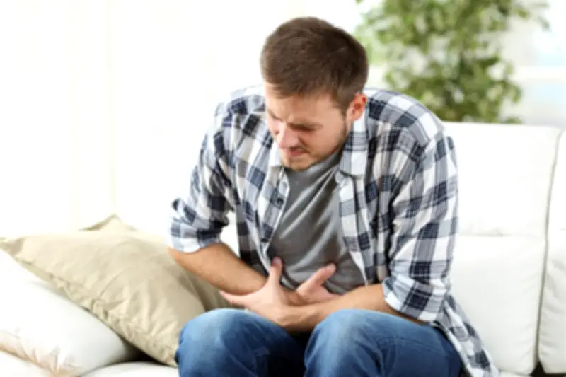 خمسة أسباب رئيسية وراء إصابتك بالتسمم الغذائي في الحر الشديد