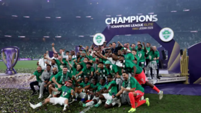 فيديو: لماذا تراجع النصر عن تهنئة الأهلي بعد لقب آسيا؟