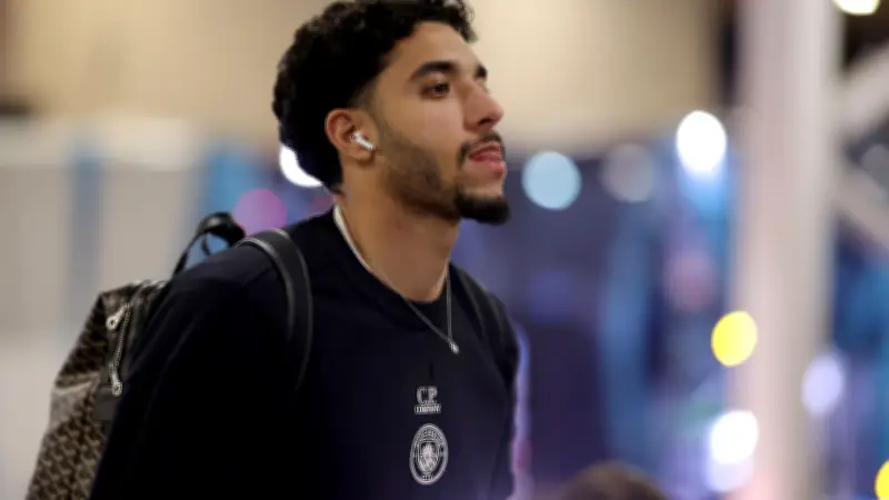 إيمري يصر على ضم عمر مرموش من مانشستر سيتي في الصيف