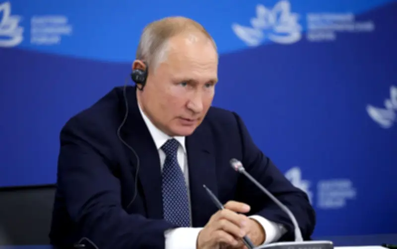 بوتين يبحث مع عراقجي ملف استقبال اليورانيوم الإيراني المخصب