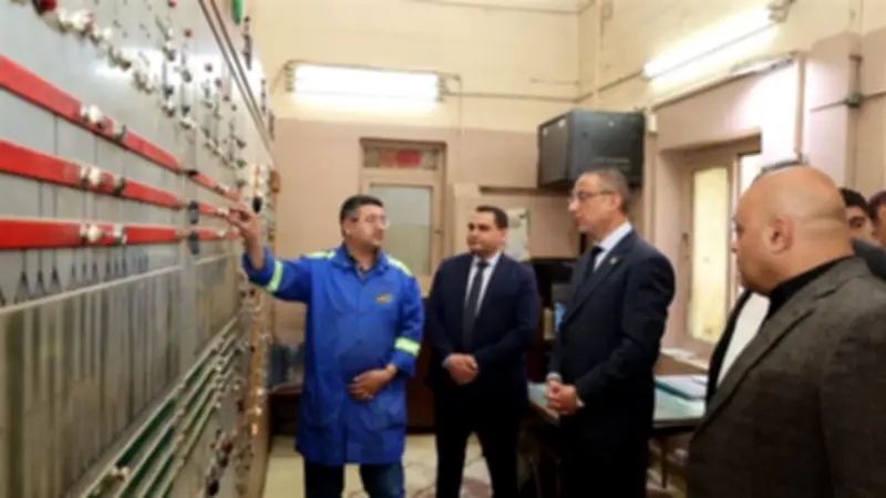 محافظ الجيزة يتفقد صومعة إمبابة لمتابعة توريد وتخزين القمح