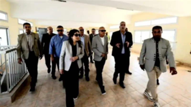 وزيرة الإسكان تتفقد مشروعات مياه الشرب والصرف الصحي بالأقصر ضمن حياة كريمة