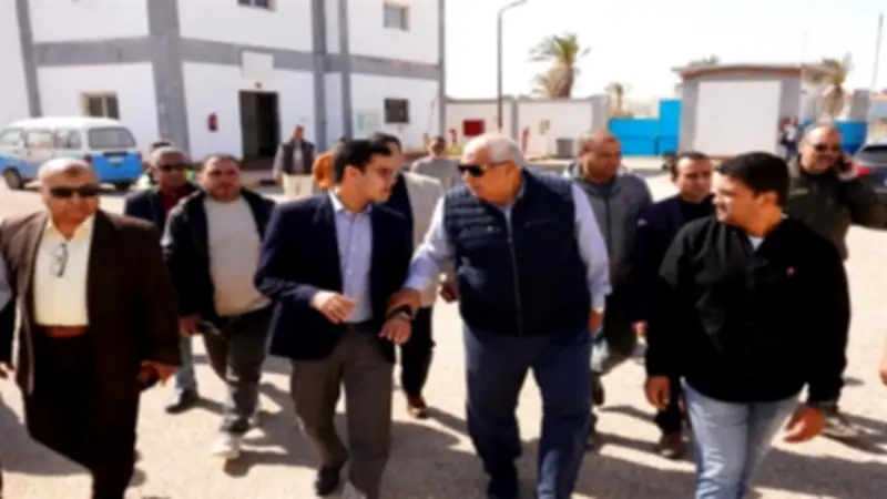محافظ مطروح يتابع زيادة إنتاج محطة تحلية كليوباترا استعدادا للصيف السياحي