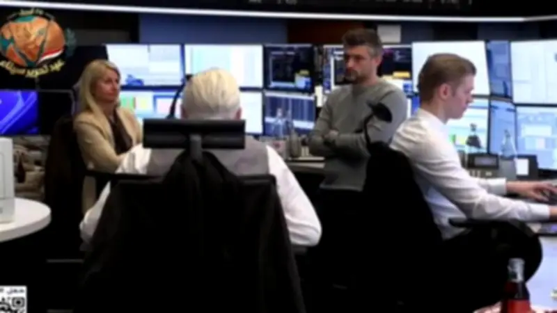 باحث اقتصادي يحذر من ركود تضخمي عالمي بسبب استمرار أزمة مضيق هرمز