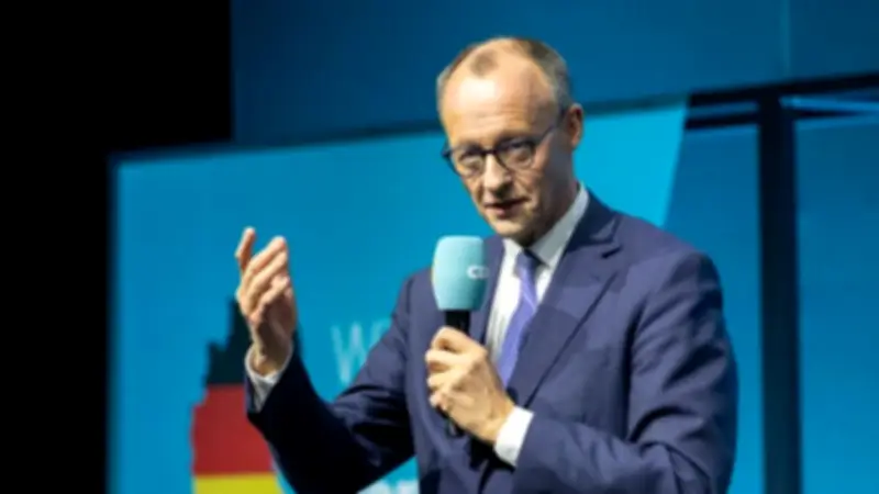 ميرز لأوكرانيا: قد تضطرين للتخلي عن أراضٍ لروسيا مقابل الاتحاد الأوروبي