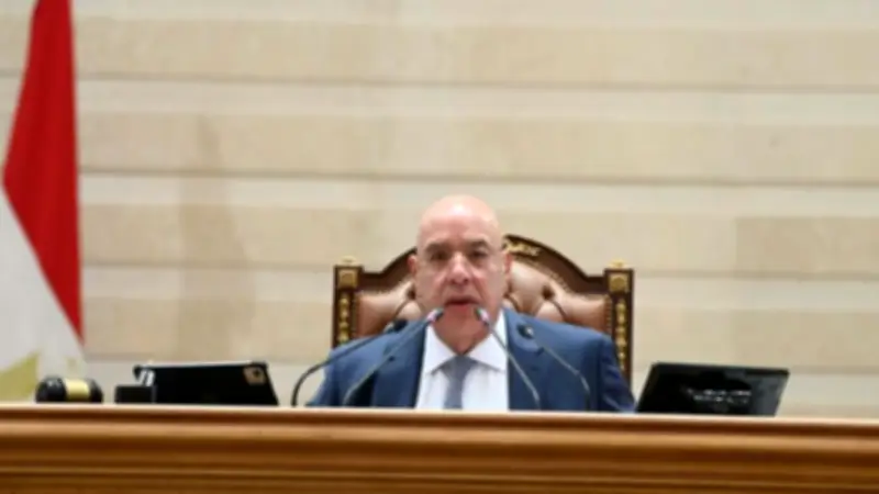 رئيس مجلس النواب يعزي رئيس الوزراء في وفاة والده