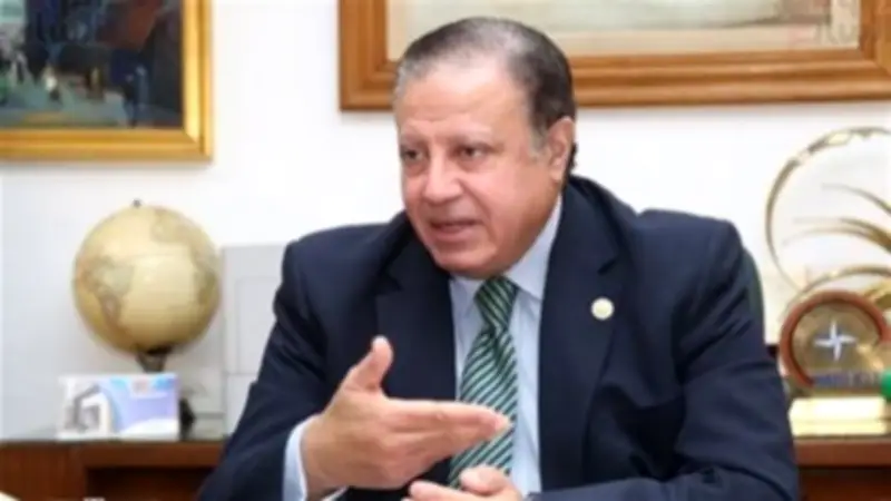 هشام عزمي: مراجعة قانون الملكية الفكرية بالتعاون مع العدل