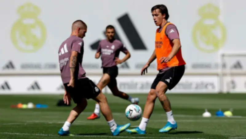 ريال مدريد يبدأ تحضيراته لمواجهة إسبانيول في الدوري الإسباني