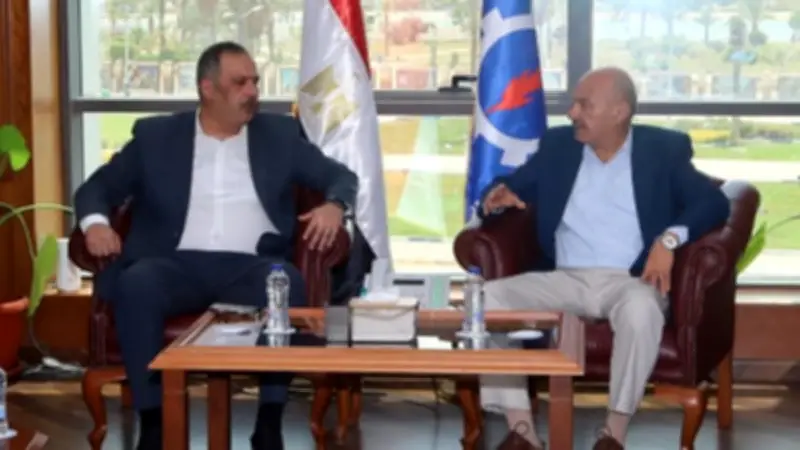 محافظ السويس: تطوير منظومة المياه والصرف الصحي أولوية قصوى