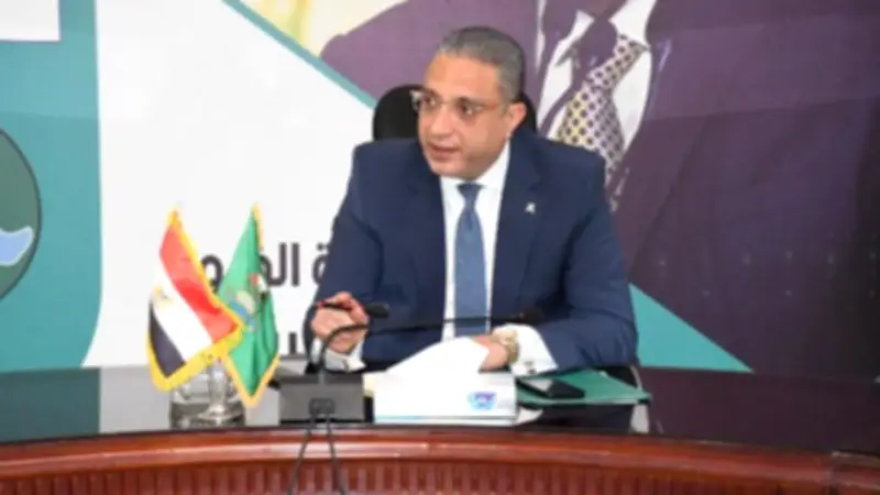محافظ الجيزة: إطلاق المرحلة الرابعة من المشروعات الخضراء الذكية قريبًا