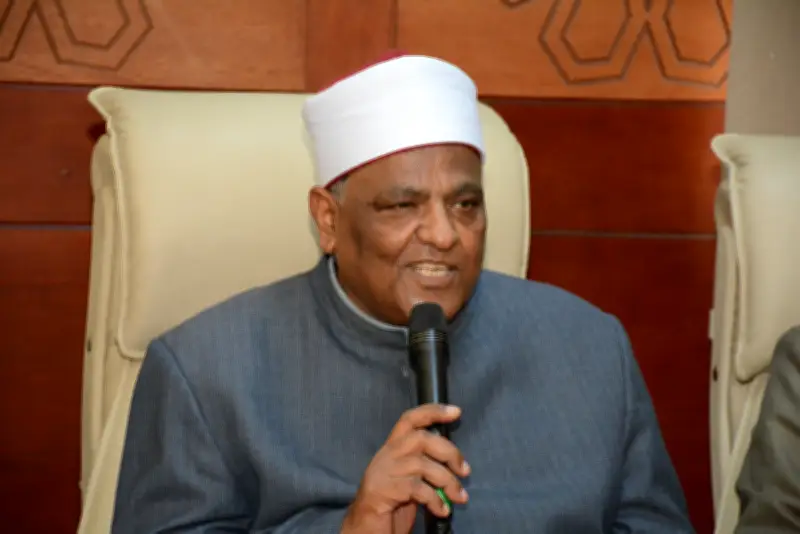 شومان: إنكار الصلوات الخمس خروج عن ثوابت الدين