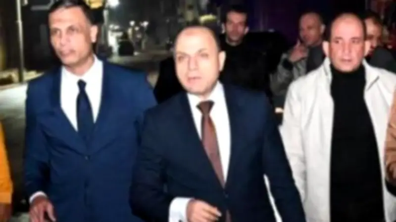 محافظ الغربية يتابع رصف طريق نهطاى كفر الديب بزفتى