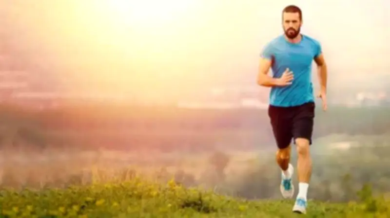 فوائد ممارسة الرياضة بانتظام نفسياً وبدنياً