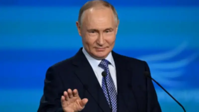 مستشار روسي سابق: موسكو تقترح نقل يورانيوم إيران لحل الأزمة النووية