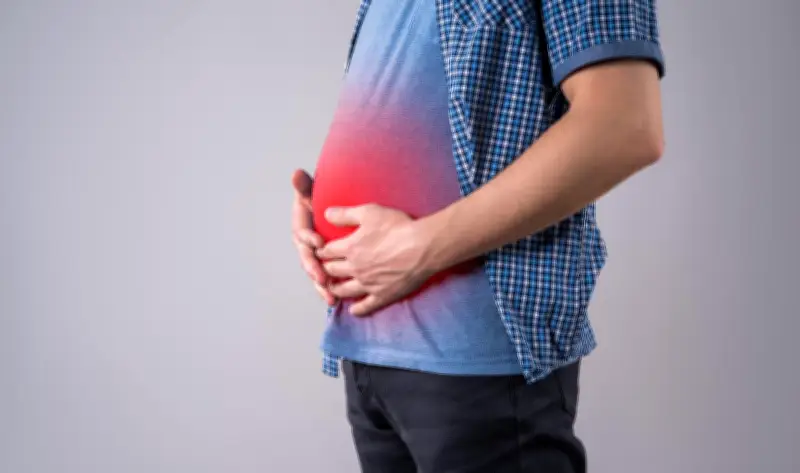 كيفية القضاء على انتفاخ البطن بالحركة وتنظيم الوجبات