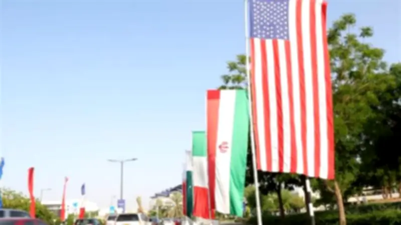 بريطانيا تدعم مفاوضات أمريكا وإيران وتحذر من رهينة الاقتصاد العالمي