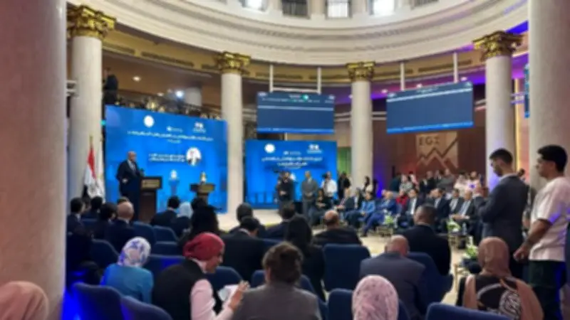 وزير التعليم يطلق برنامجًا وطنيًا لدمج الثقافة المالية وريادة الأعمال بالمناهج