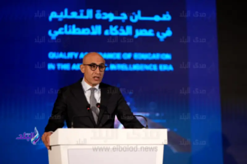 وزير التعليم: مادة الثقافة المالية تُدرَّس على منصة البرمجة والذكاء الاصطناعي