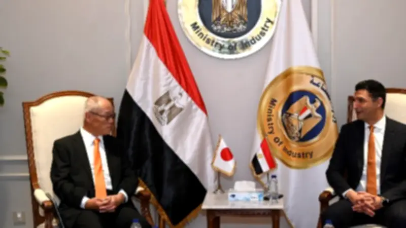 وزير الصناعة: السيارات والأدوية والإلكترونيات أبرز قطاعات التعاون مع اليابان