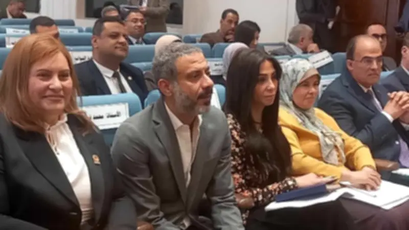 محمد فراج: الأطفال بعد الطلاق يعانون في صمت والمشرف الاجتماعي حصن حقيقي