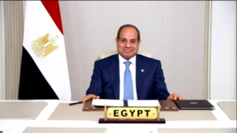 السيسي يعرب عن تطلعه لاستقبال رئيسة وزراء اليابان لتعزيز التعاون والاستثمارات