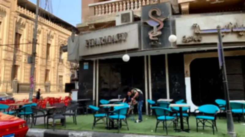 حظر تراخيص الكافيهات والمطاعم في الأحياء الراقية بالقاهرة