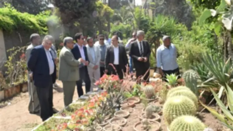 رئيس جامعة بنها يتفقد تطوير مبني وقاية النبات بدخوله الخدمة العام الدراسي المقبل