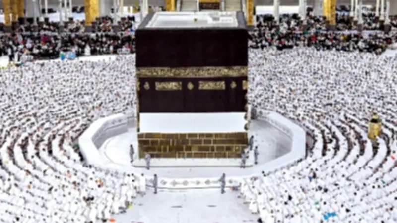 دار الإفتاء: الحج بتأشيرة عمل أو زيارة غير جائز شرعاً