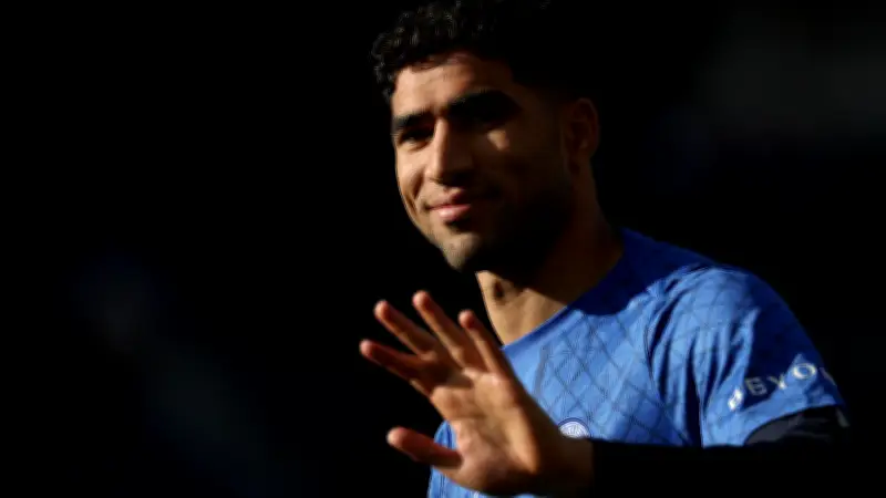 ليزارازو يختار تشكيلة مثالية من نجوم بايرن وباريس قبل النصف النهائي