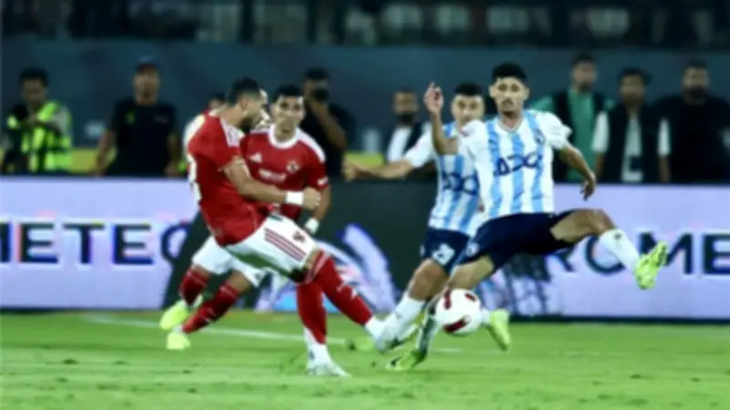 تامر أمين: أخطاء إدارية وفنية وراء تراجع الأهلي ورحيل عبد الحفيظ نقطة تحول