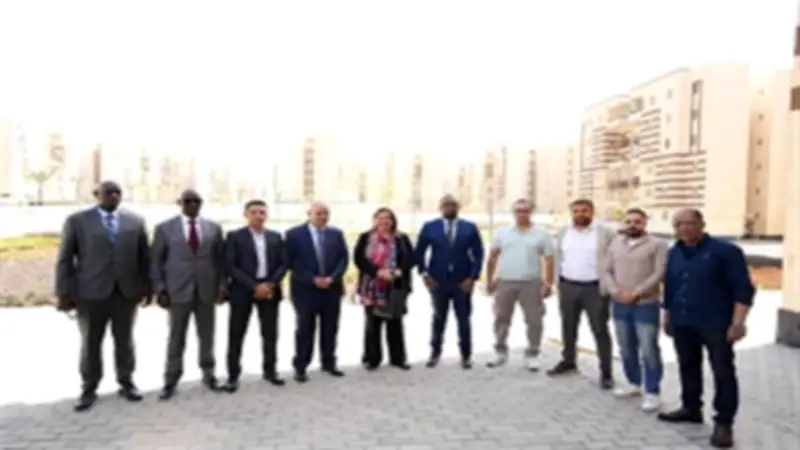 وزير البنية التحتية الرواندي يشيد بمبادرة سكن لكل المصريين ويعلن نية تطبيقها في رواندا