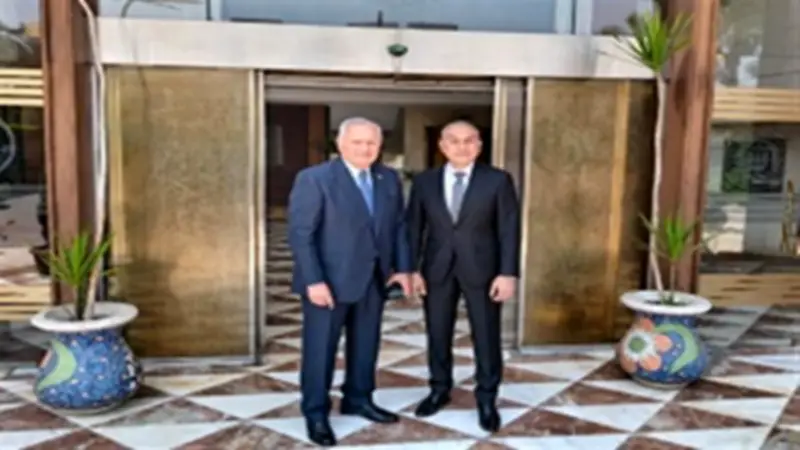 الاستعلامات والمصري للسياسة الخارجية يبحثان تعزيز التعاون لدعم القضايا الوطنية