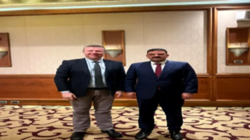 رئيس الثروة المعدنية يبحث مع شركات تركية وأمريكية جذب استثمارات جديدة للتعدين