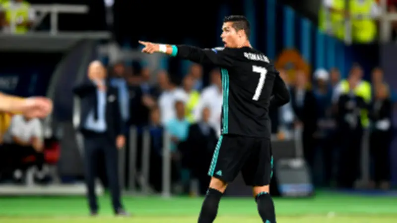 حقبة رونالدو مع ريال مدريد تفضح أزمة مبابي وفينيسيوس